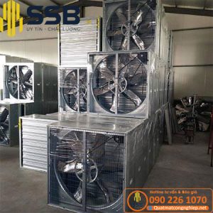 gia quat hut cong nghiep 400x400mm