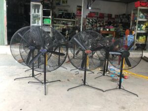 quat-cong-nghiep-dung